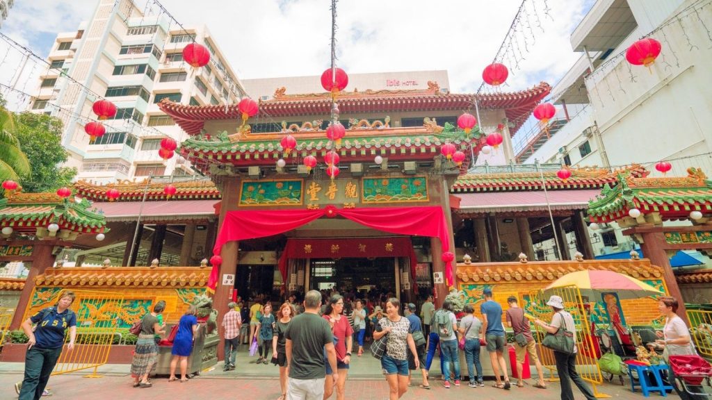 kwan im thong hood cho temple